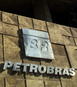 Petrobras arrecada R$ 57 bi no ano após privatizar a BR