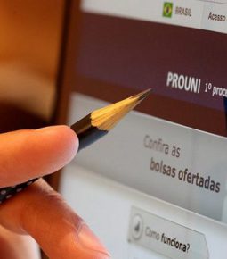 MEC abre inscrições em bolsas remanescentes do Prouni