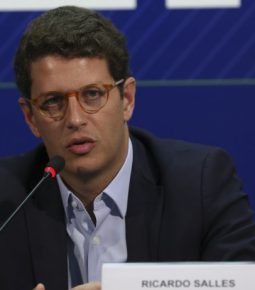 ‘O Brasil está indo muito bem’, diz ministro Ricardo Salles