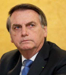 Bolsonaro critica tentativa do STF de validar vazamentos