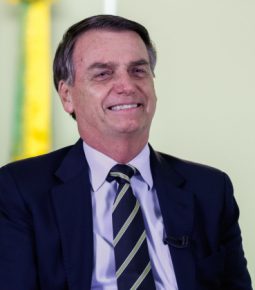 Bolsonaro comemora índices econômicos do Brasil em 2019