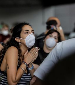 Brasil confirma 25 mortes por Covid-19 e 1.546 casos