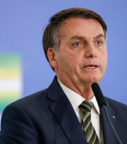 Bolsonaro nomeará novo diretor da PF nesta segunda