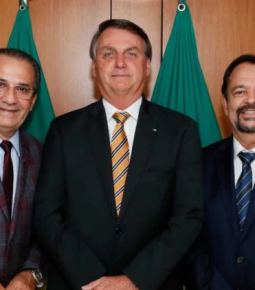 Líderes evangélicos registram encontro com Jair Bolsonaro
