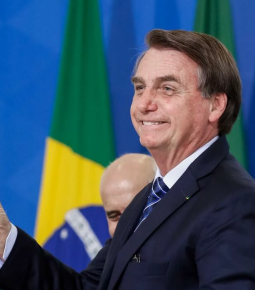 Bolsonaro sanciona Lei de fundo de investimento ao agronegócio