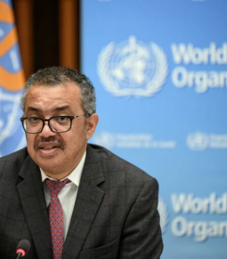 ‘O mundo não aguenta mais a pandemia’, apela diretor da OMS