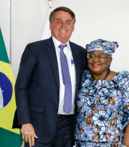 Bolsonaro pede ajuda da OMC para importar fertilizantes