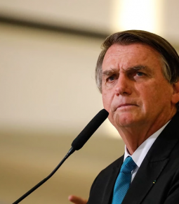 Bolsonaro nega corrupção: “Acusam, mas nada provam”
