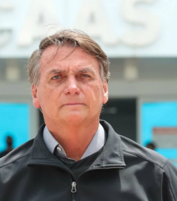 Bolsonaro: Sachsida tem carta branca para privatizar Petrobras