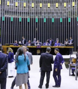Congresso derruba vetos de Jair Bolsonaro a leis para cultura